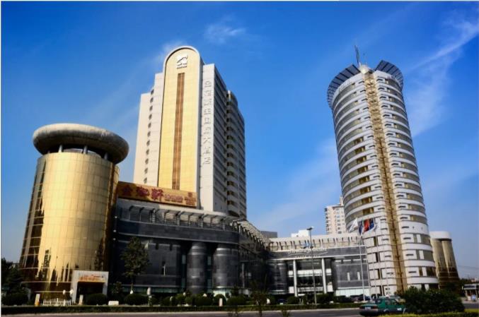 350vip8888新葡的京集团股份聚力医药主业 将公开拍卖长期亏损的350vip8888新葡的京集团国际大酒店