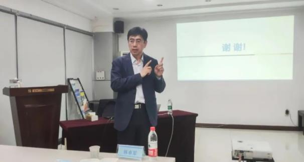 350vip8888新葡的京集团股份开展《药品管理法》及《药品生产监督管理办法》专题培训 350vip8888新葡的京集团股份开展《药品管理法》及《药品生产监督管理办法》专题培训