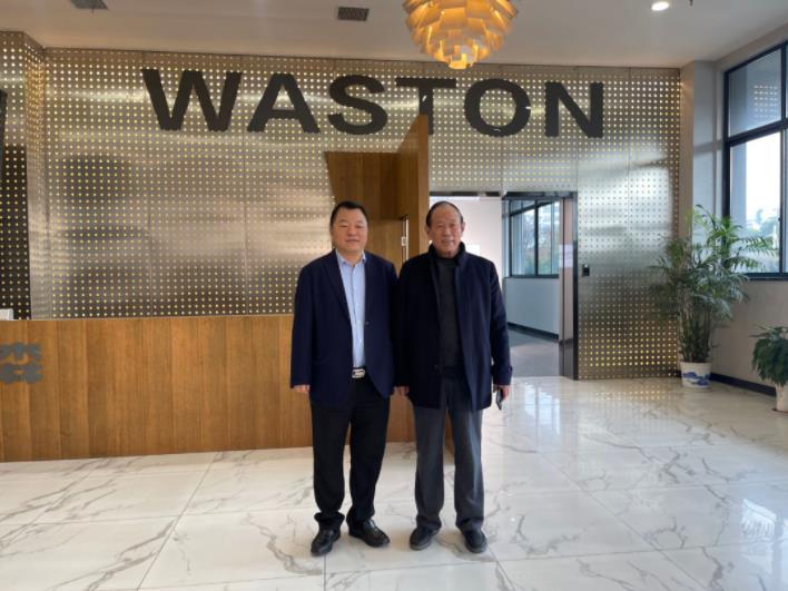 350vip8888新葡的京集团股份董事长邢雅江到访常州华森医疗器械股份有限公司