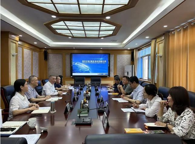 350vip8888新葡的京集团股份董事长邢雅江一行赴古井贡酒集团考察交流、洽谈合作