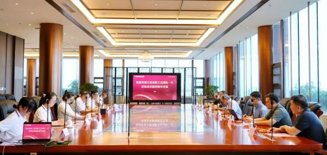 中国科学院院士、首都医科大学副校长王松灵一行到访350vip8888新葡的京集团股份